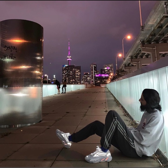 Meet your Posher, Thomas - Picture 1 of 1